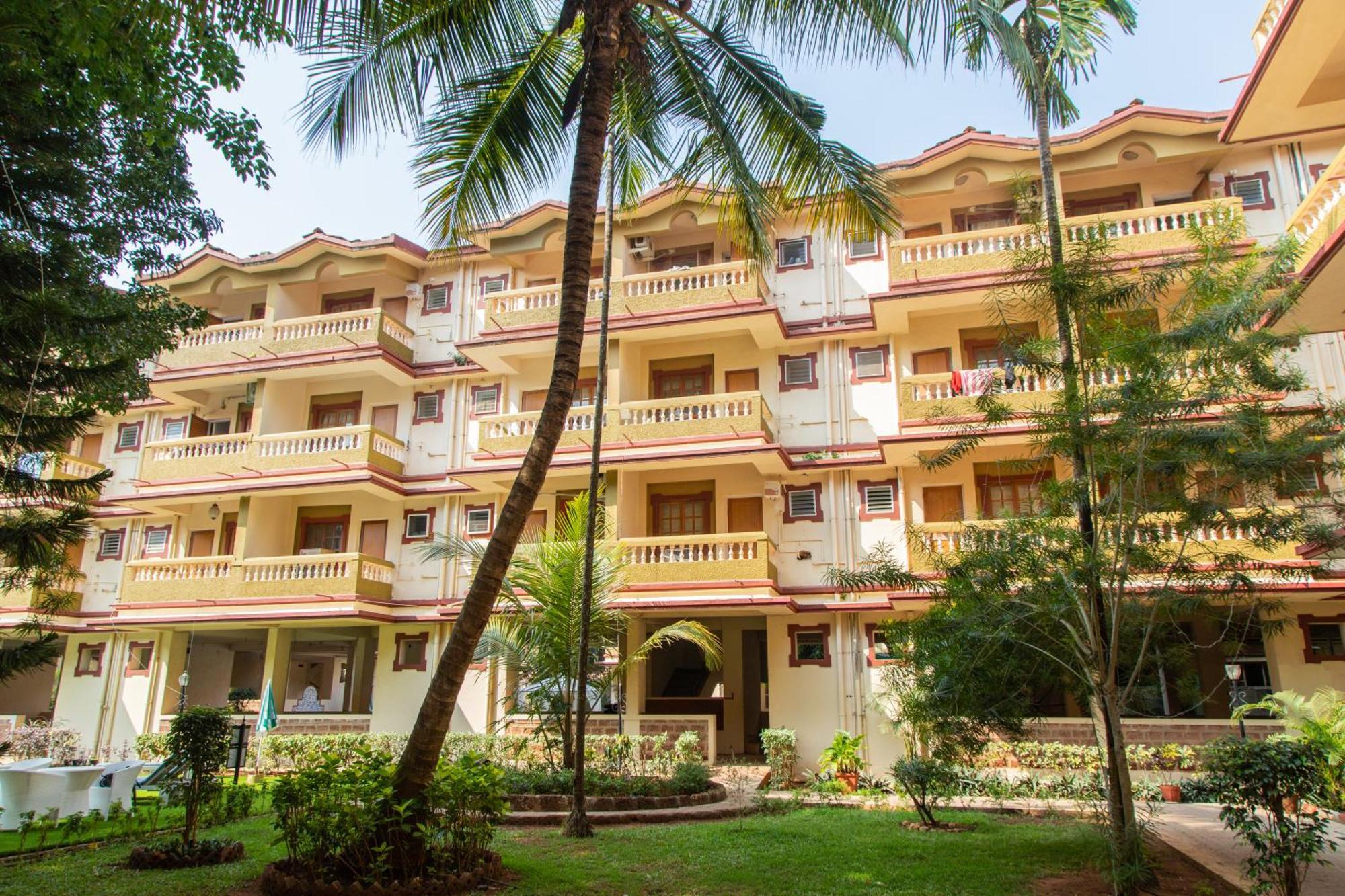 Cherrystay Holiday Resort -Candolim Beach Exterior photo